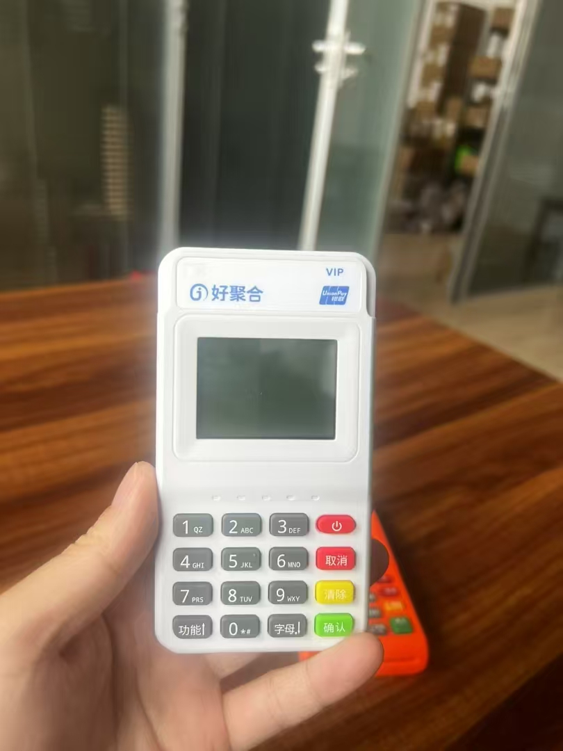 别再乱刷卡了！2025 这些消费行为正在阻碍你的信用卡提额！